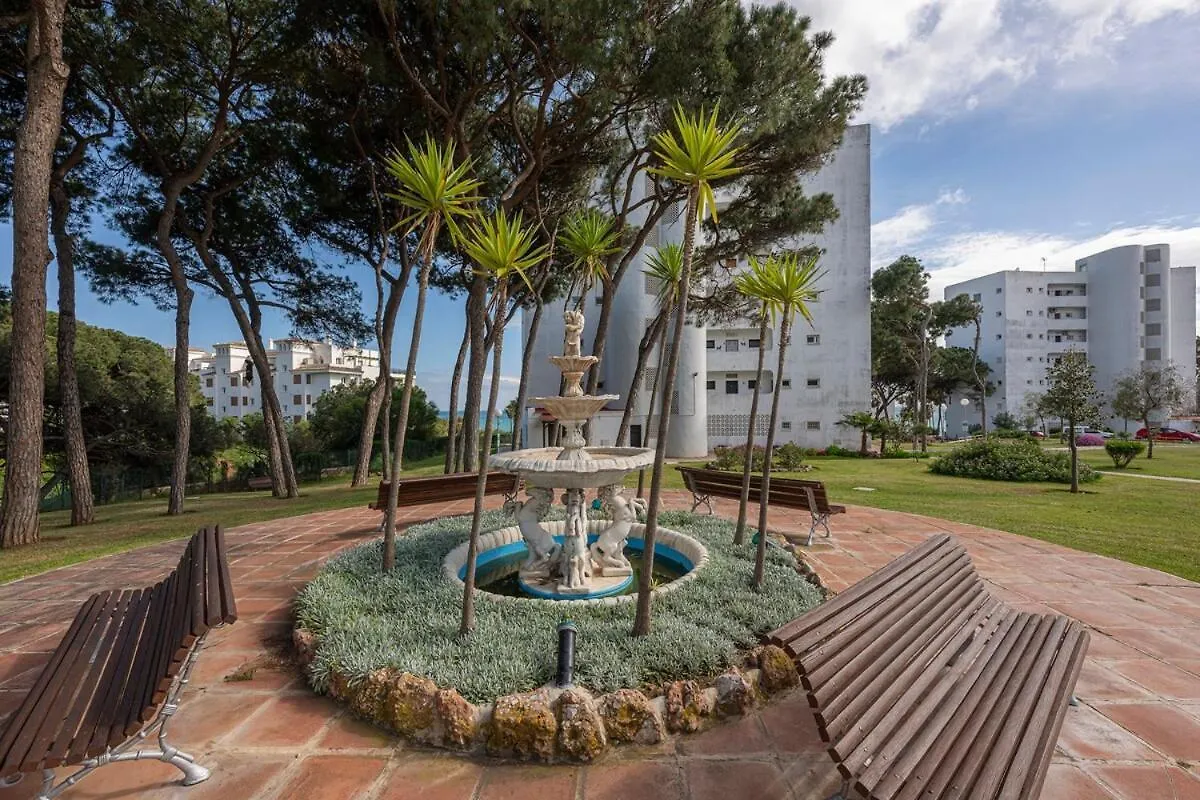 Marvellous 1 Bedroom Beachfront Flat With Parking And Pool Sitio de Calahonda 0*,